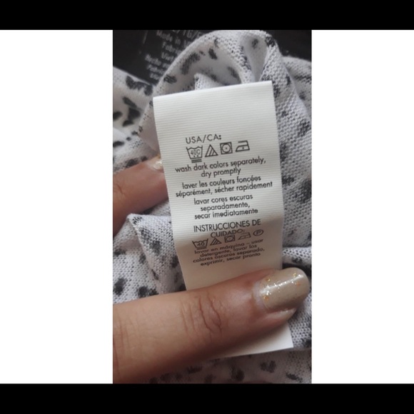 DONATED 6/30/2024 - XL Calvin Klein Jeans Speckle Dot Blouse - Picture 5 of 5